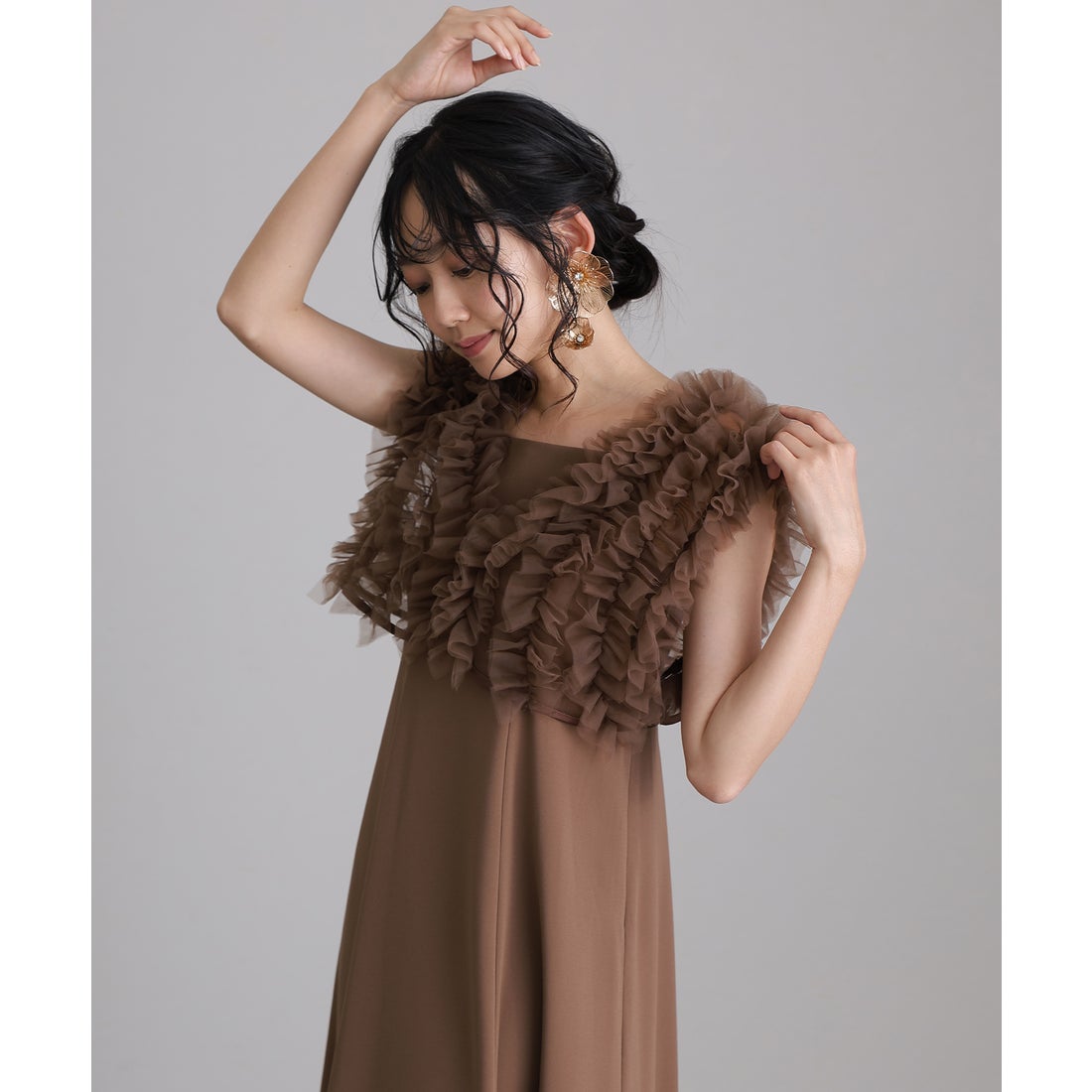 プールヴー PourVous チュールベストパーティードレスお呼ばれ