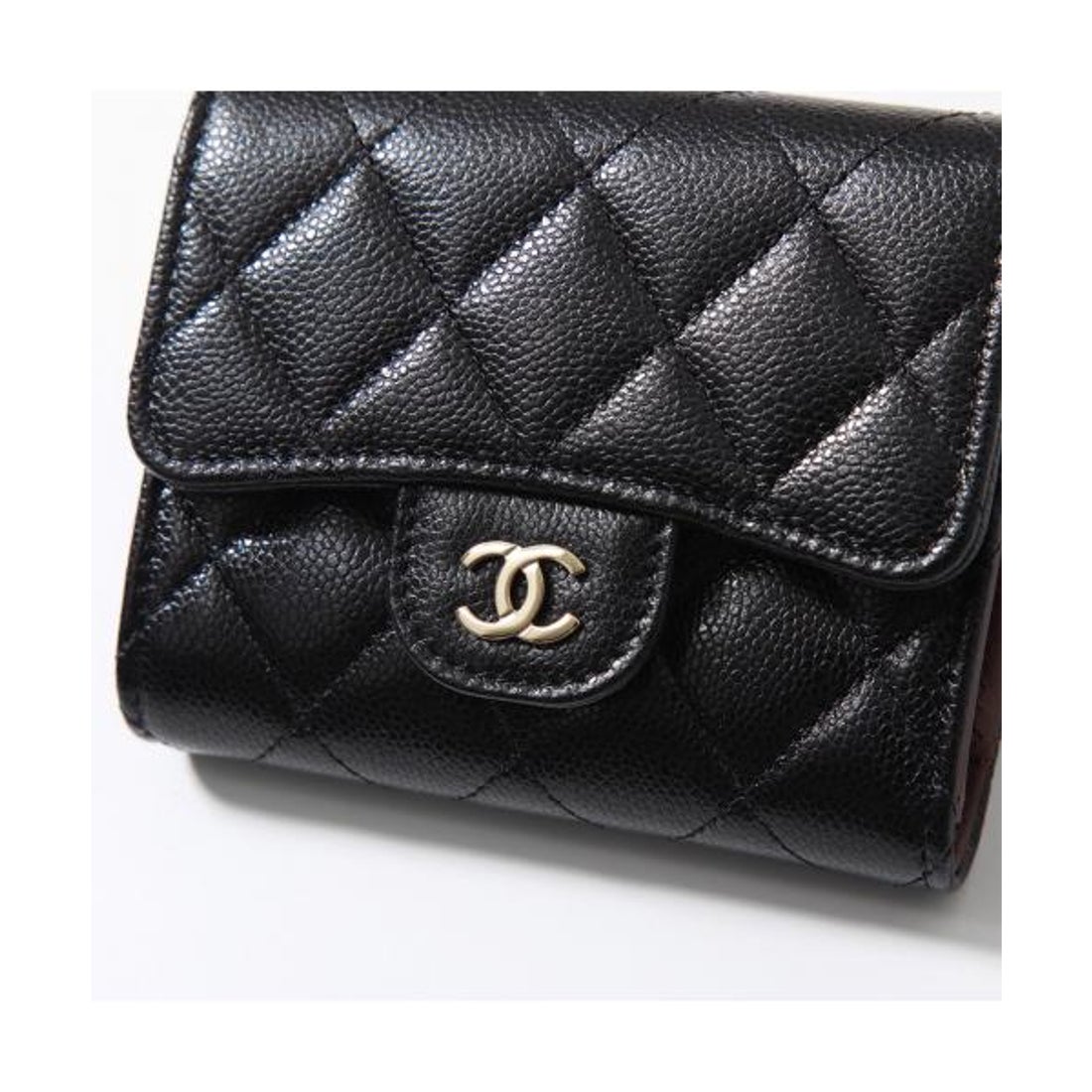 シャネル CHANEL CHANEL 二つ折り財布 AP0229 MATELASSE マトラッセ