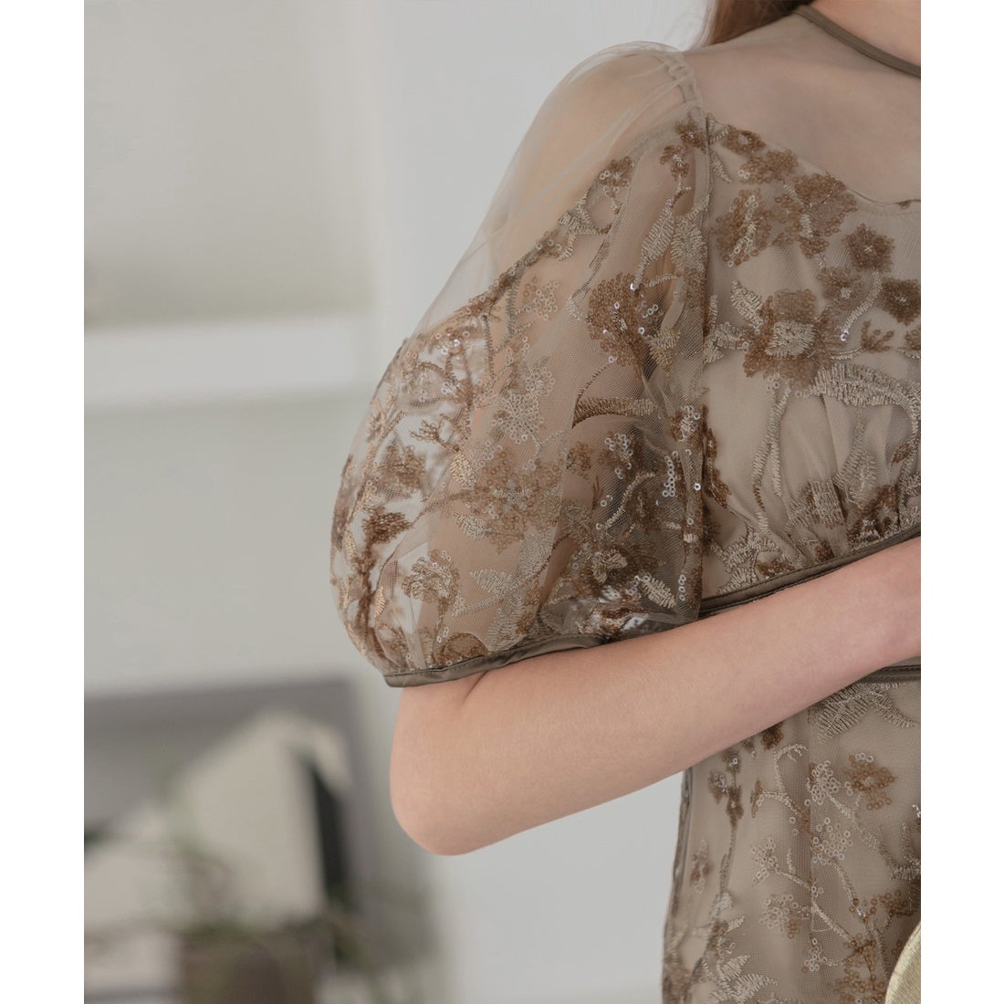 レジャ Leja フラワーディテールパフスリーブIラインワンピースドレス