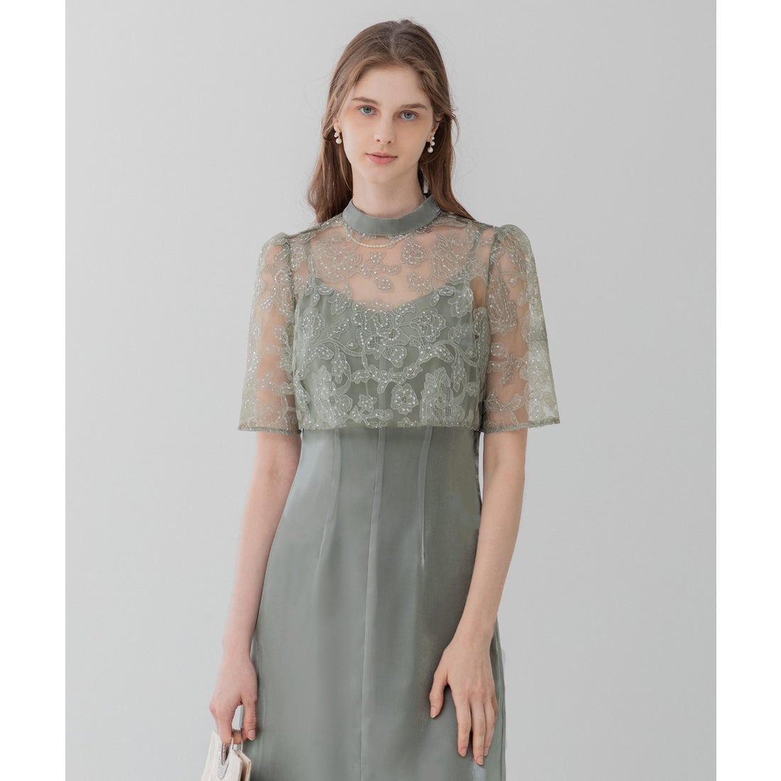 スパンコール刺繍ビジューボタンフレアスリーブセットアップドレス