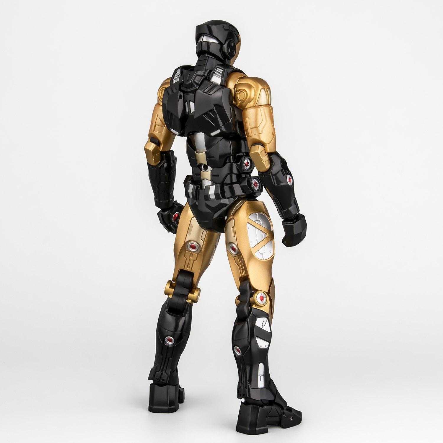 ファイティングアーマー アイアンマン（BLACK LIMITED EDITION