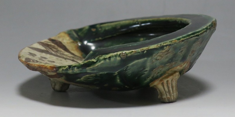 仙遊洞 美濃焼 織部 鉄絵緑釉 あわび型皿
