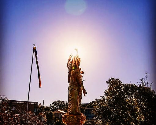 世界人類平和祈願の小さな鐘 世界人類平和祈願の小さな鐘