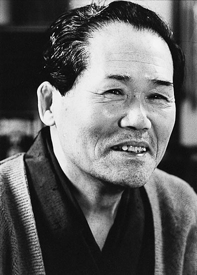 正筆会 副理事長 田中徹夫 師: 黒田賢一 内閣総理大臣賞受賞