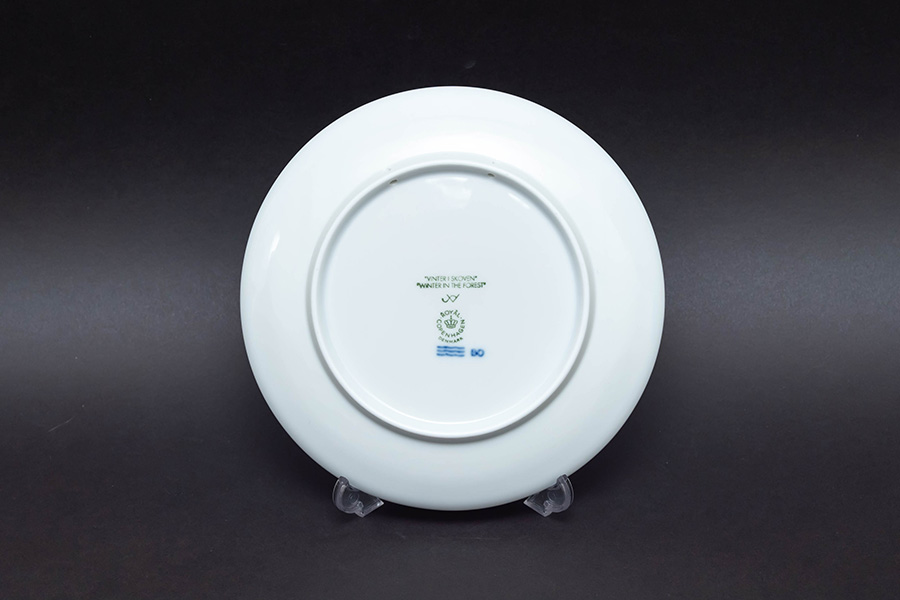 ロイヤル・コペンハーゲン イヤープレート（2002年）『Winter in the