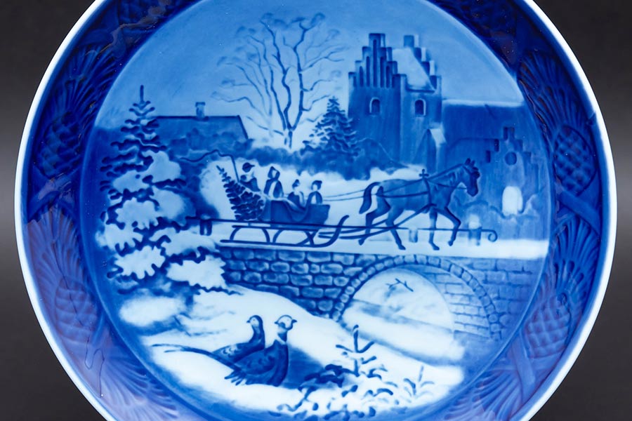 ロイヤルコペンハーゲンYear Figurine 1999 ロイヤルコペンハーゲン