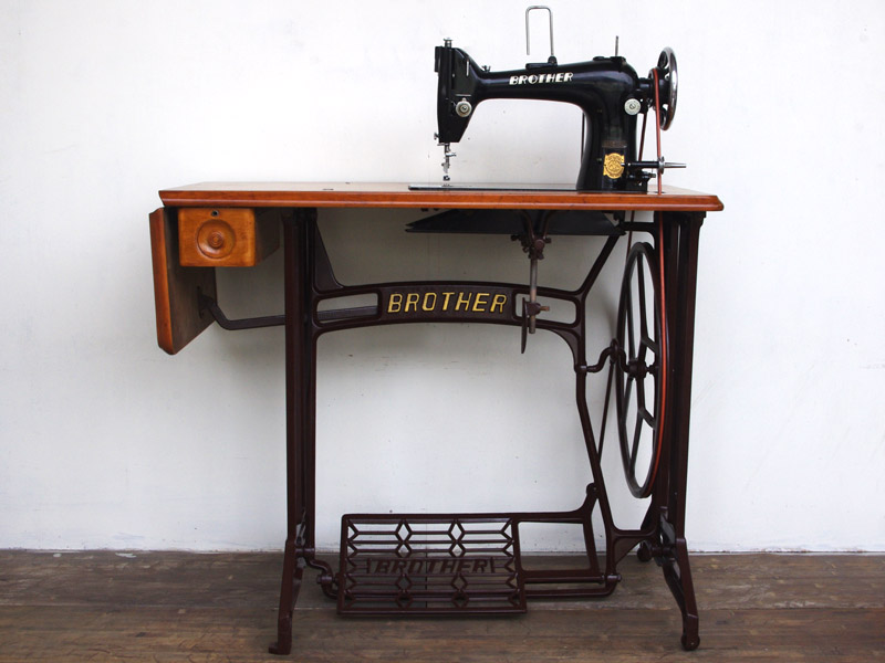 アンティーク※BROTHER 足踏みミシン脚のテーブル アイアン No.2