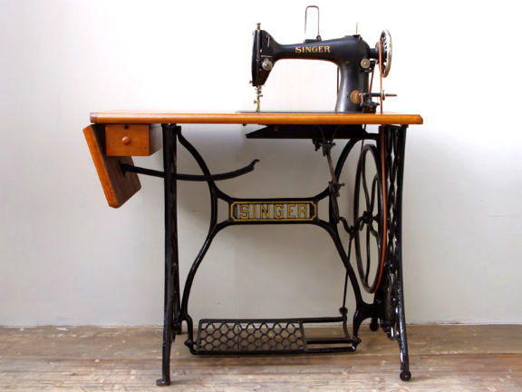 No.309 SINGER 103 シンガー製 職業用足踏みミシン：アンティーク