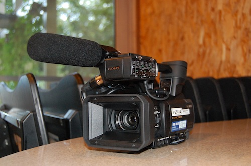 AVコンサルタントに新機材! 最新ビデオカメラを使ってみた | SFC CLIP