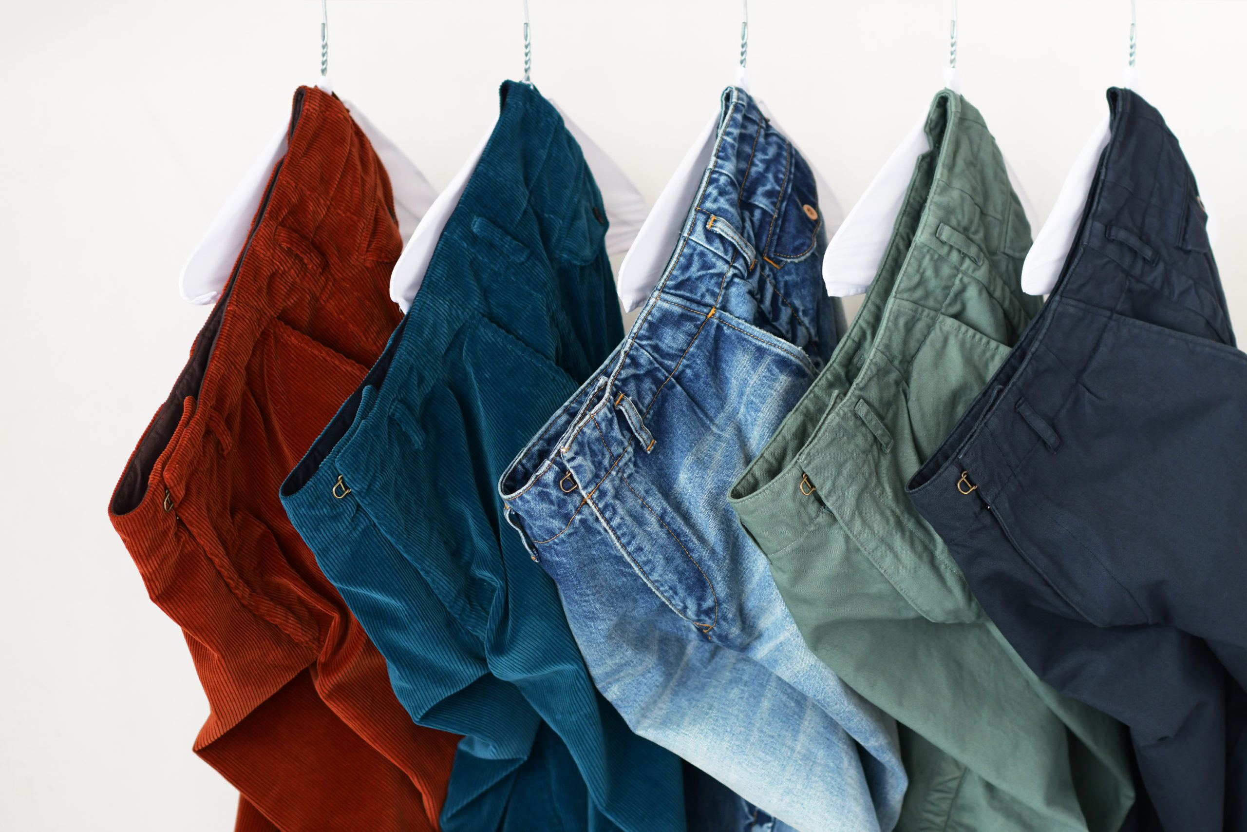 kolor BEACON - PUCKERING PANTS 22AW - Silver and Gold