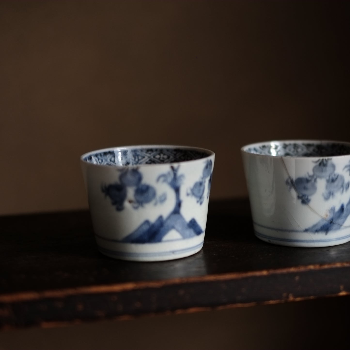 古伊万里 染付 向付 蕎麦猪口 八角窓絵花幾何学文様 6客 共箱 明治14年