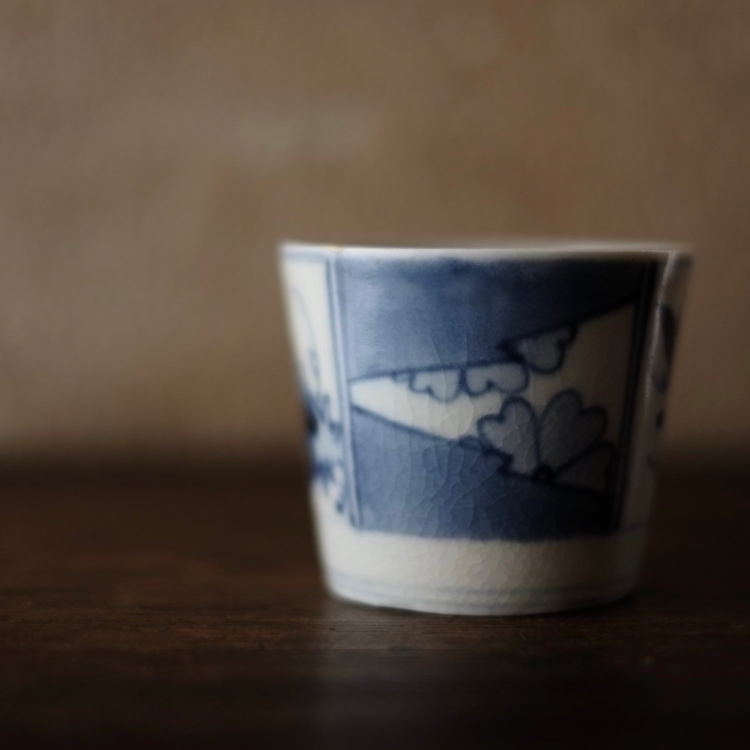 瀬戸太白手 描き分け楓花文 蕎麦猪口 （江戸後期） – 逢季荘