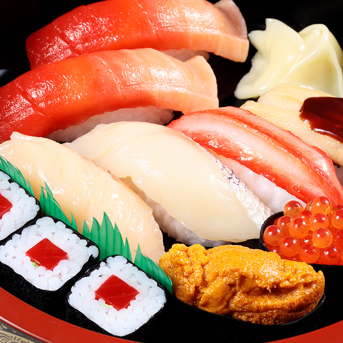 元祖食品サンプル屋「にぎり寿司(桶)」