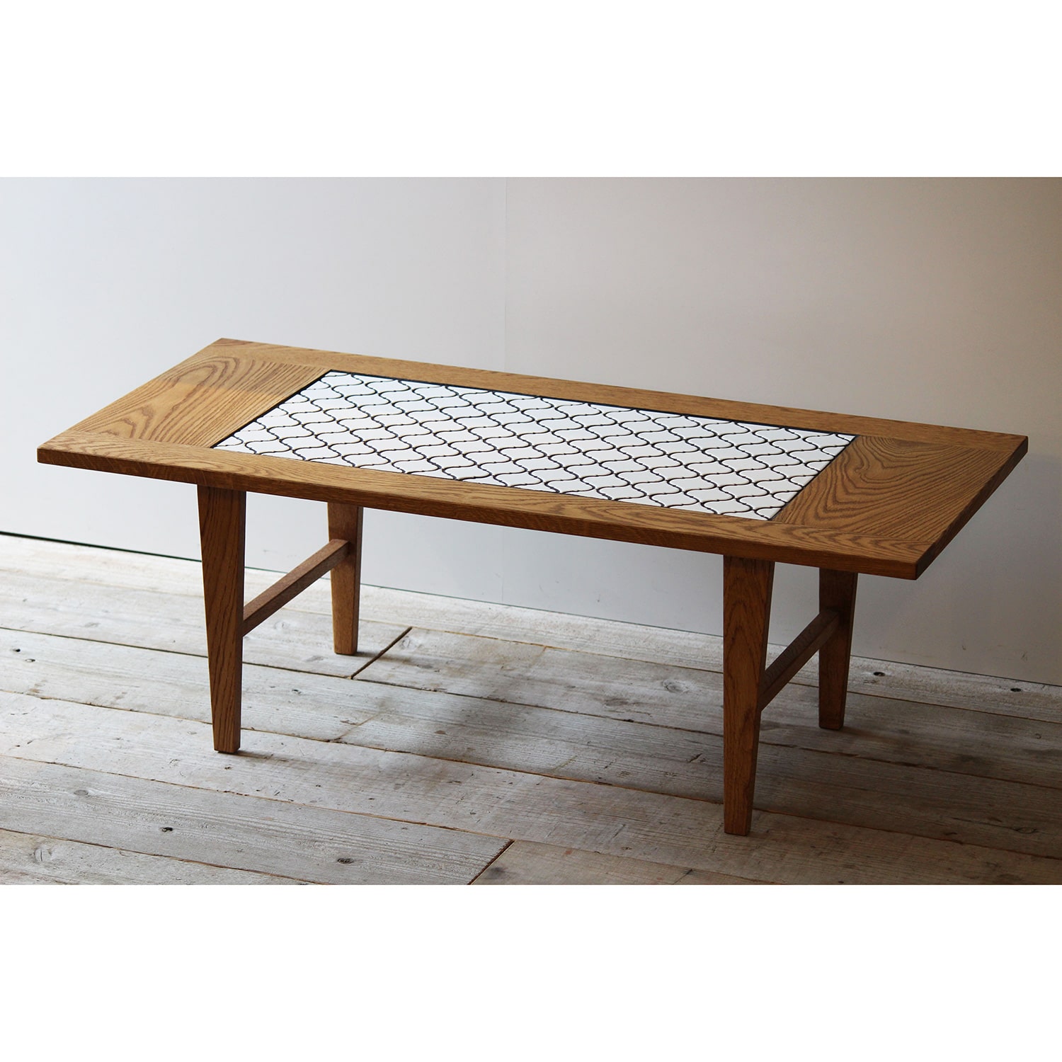 hisa タイルテーブル SWITCH Tile Cafe Table / スウィッチ タイル