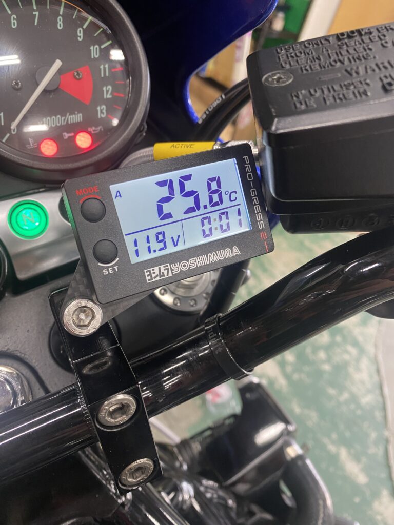 GS400 ヨシムラ プログレス2 油温計 デジタル マルチテンプメーター D