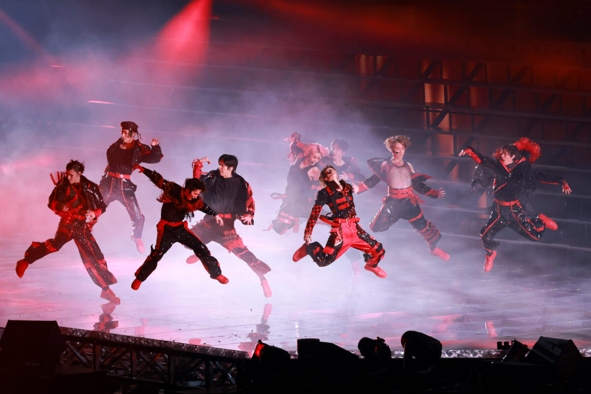 melody♪様 すのチル 服 『SBY』 Man RAYS 衣装 Snow Man Dome Tour