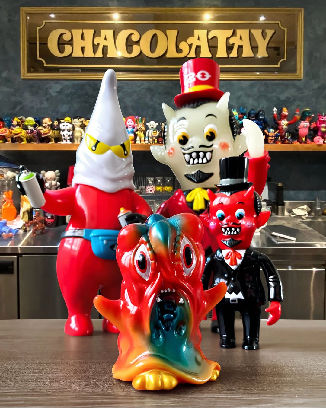 T9G × VINYL JUNKIESの限定コラボレーションがまんだらけNAKANO SP78