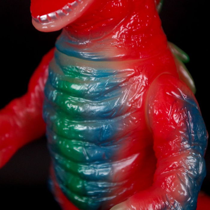 ブルマァク × 墓場の画廊の『帰ってきたウルトラマン』特集に