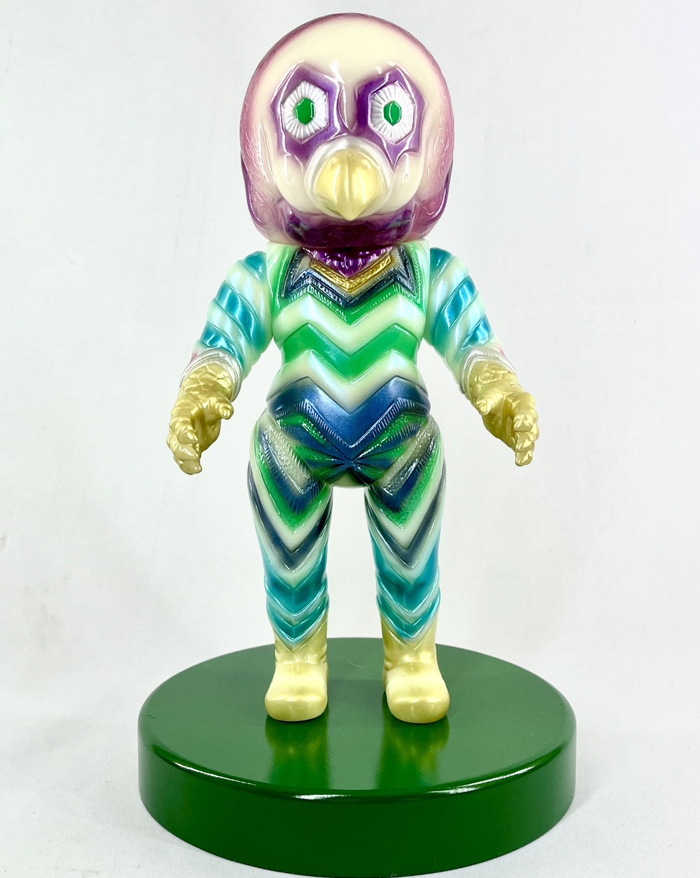 ベアモデルガッツ星人 ソフビ ベアモデル ガッツ星人 ソフビ ピンク