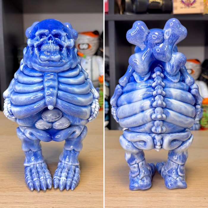 BlackBook ToyからRon English氏「Big Boner」の復活第2弾出現！ 青花