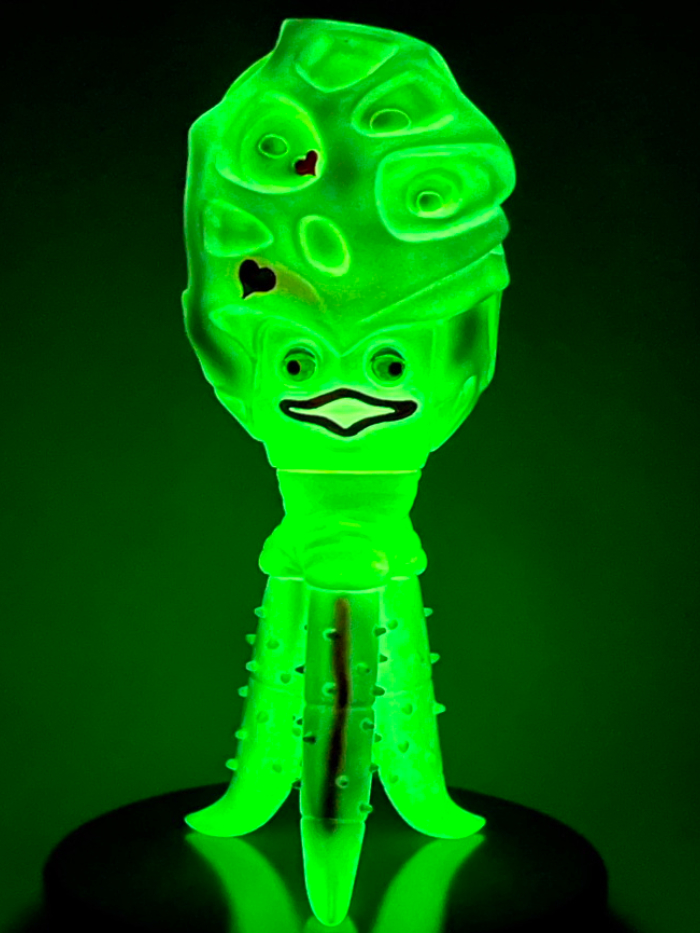 M1号 ウルトラセブン チブル星人 蓄光 約20cm M1号 ウルトラセブン