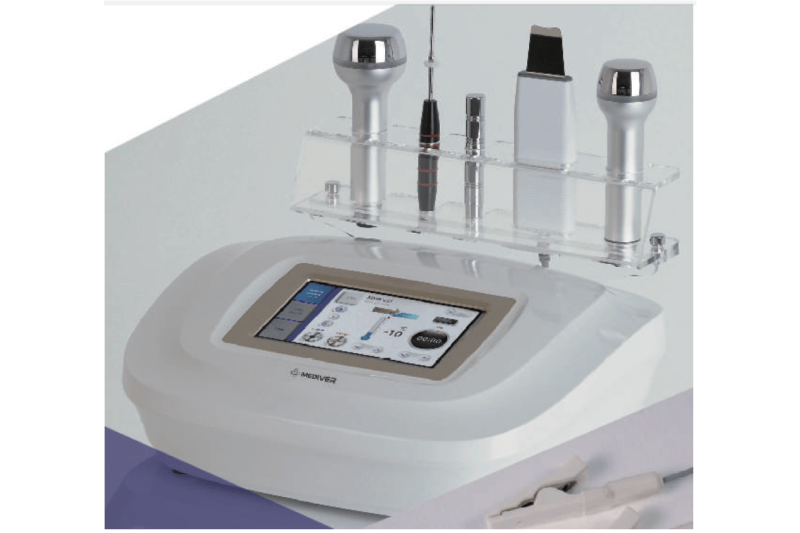 ポテンツァ、水光注射、イオン導入｜ソワン美容皮膚科クリニック