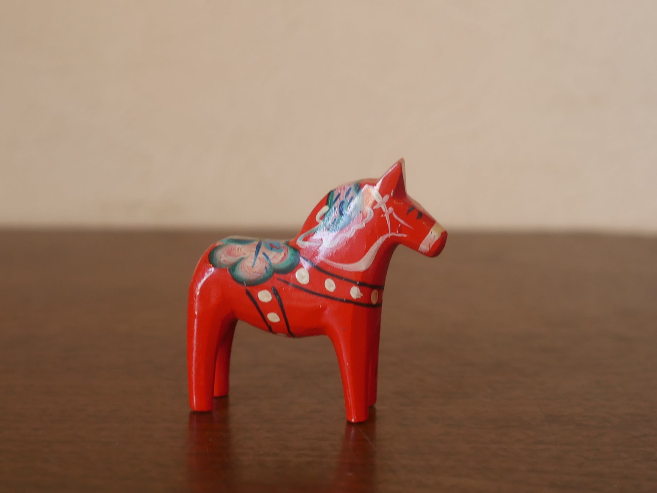 スウェーデン【ダーラナホース レッド】極小 ヴィンテージ – smileantiques