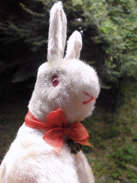 赤い目の白うさぎ ぬいぐるみ ドイツ ヴィンテージ 赤目のウサギ