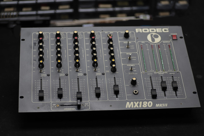 RODEC MX180 DJミキサー【一部不具合あり】 RODEC MX180 DJミキサー