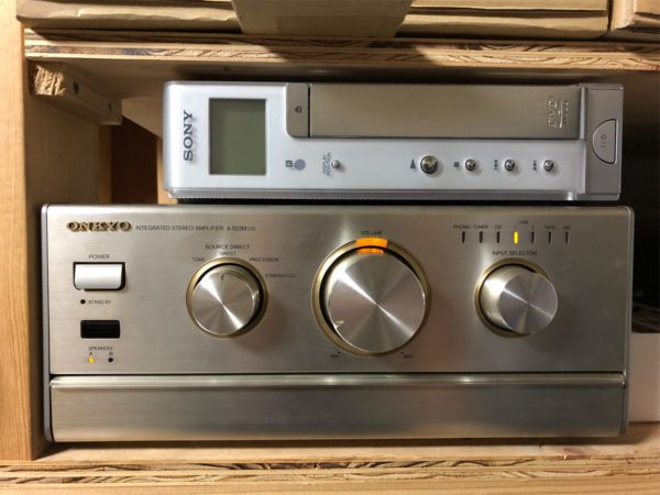 ONKYO A-922M LTD、金メッキ入出力端子の研磨 | イイ音聞いてる？