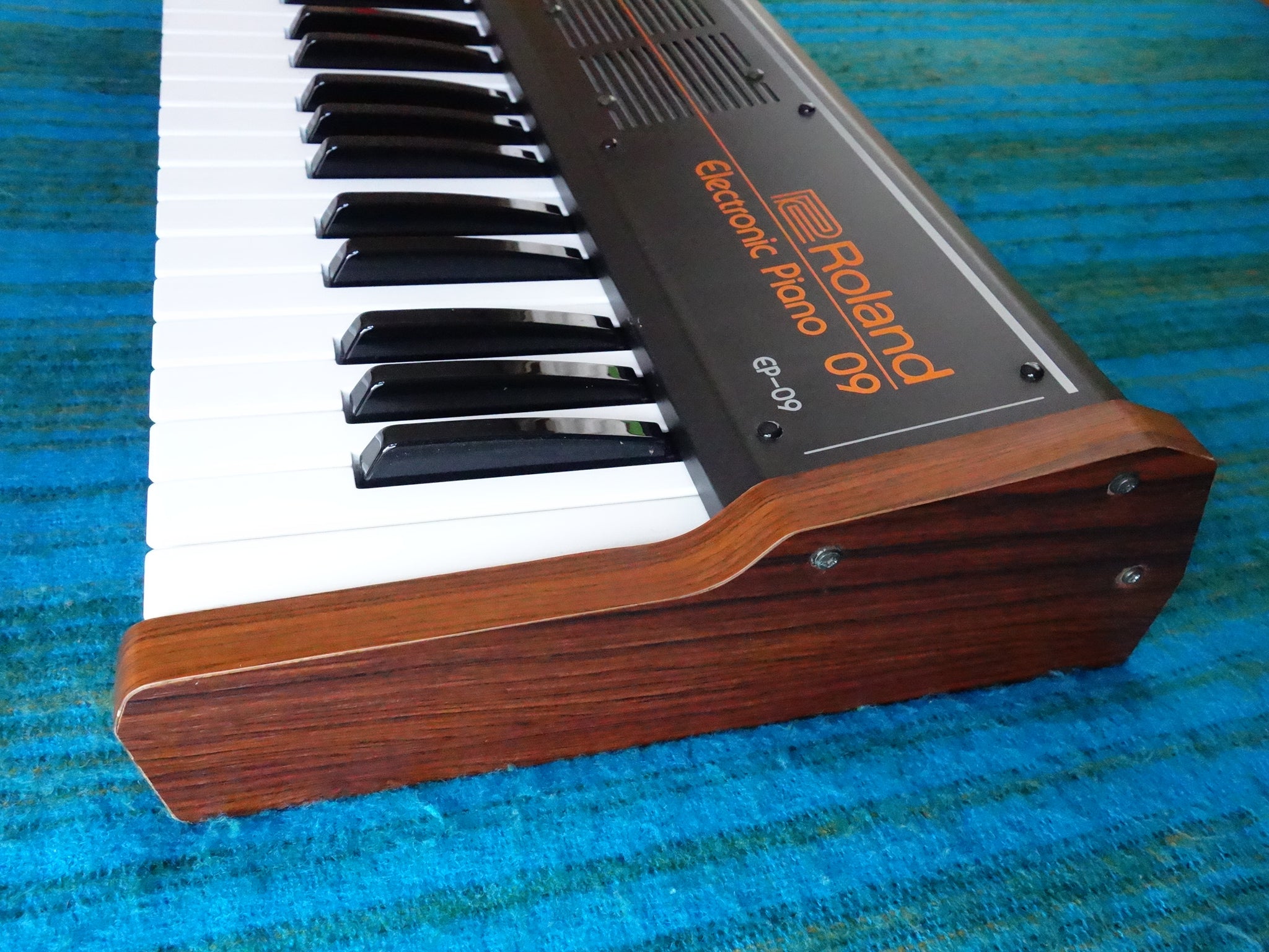Roland EP-09 Electronic Piano - Early 80's Vintage Analog