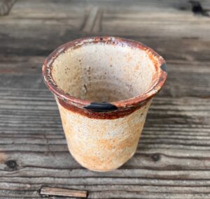 骨董水妖｜北大路魯山人作紅志野ビール呑