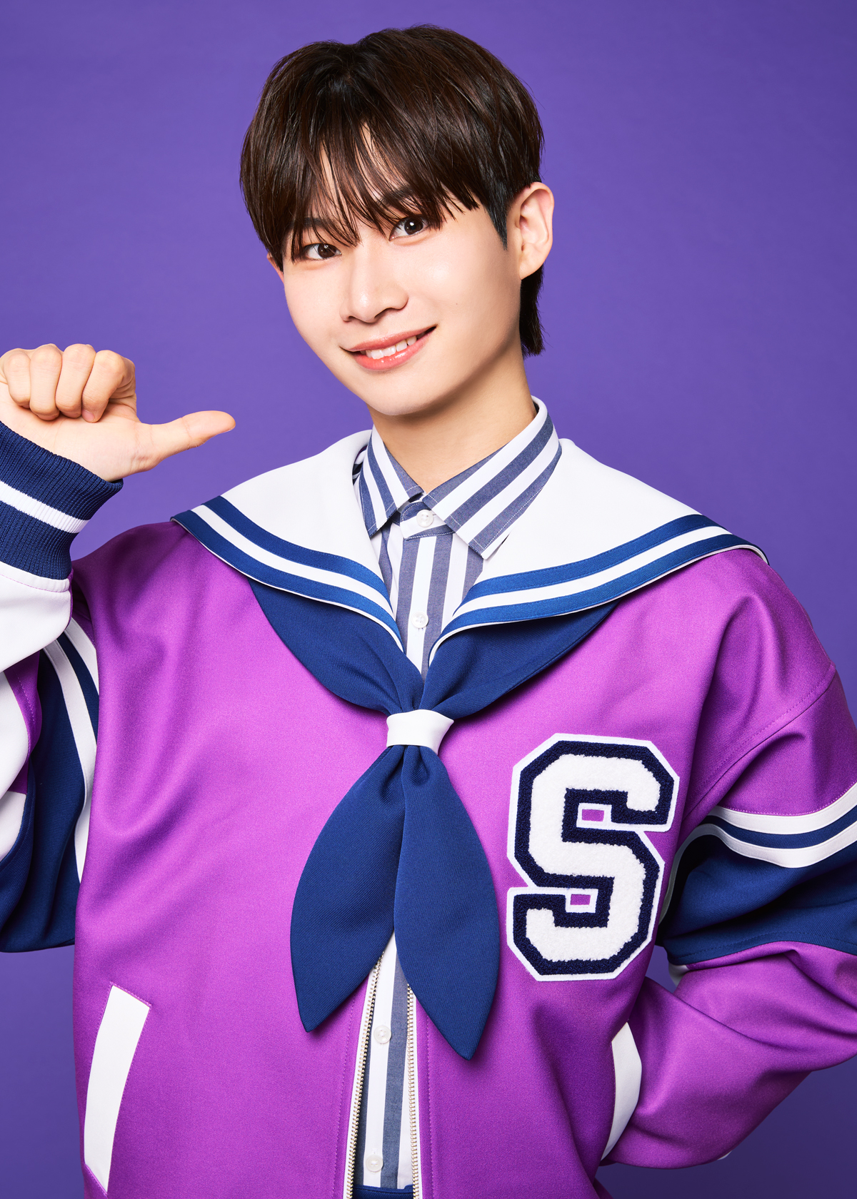 鈴木志音 | THE SUPER FRUIT OFFICIAL SITE