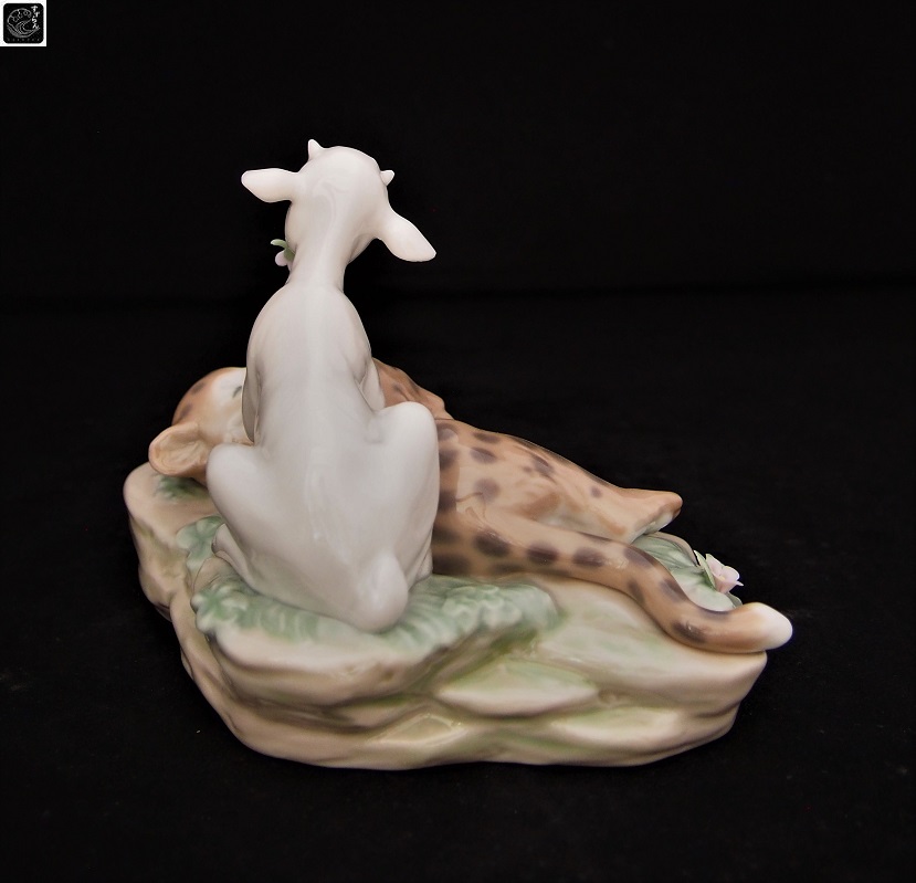 リヤドロ】【平和の王国（狼と子羊）】【絶版】【6926】