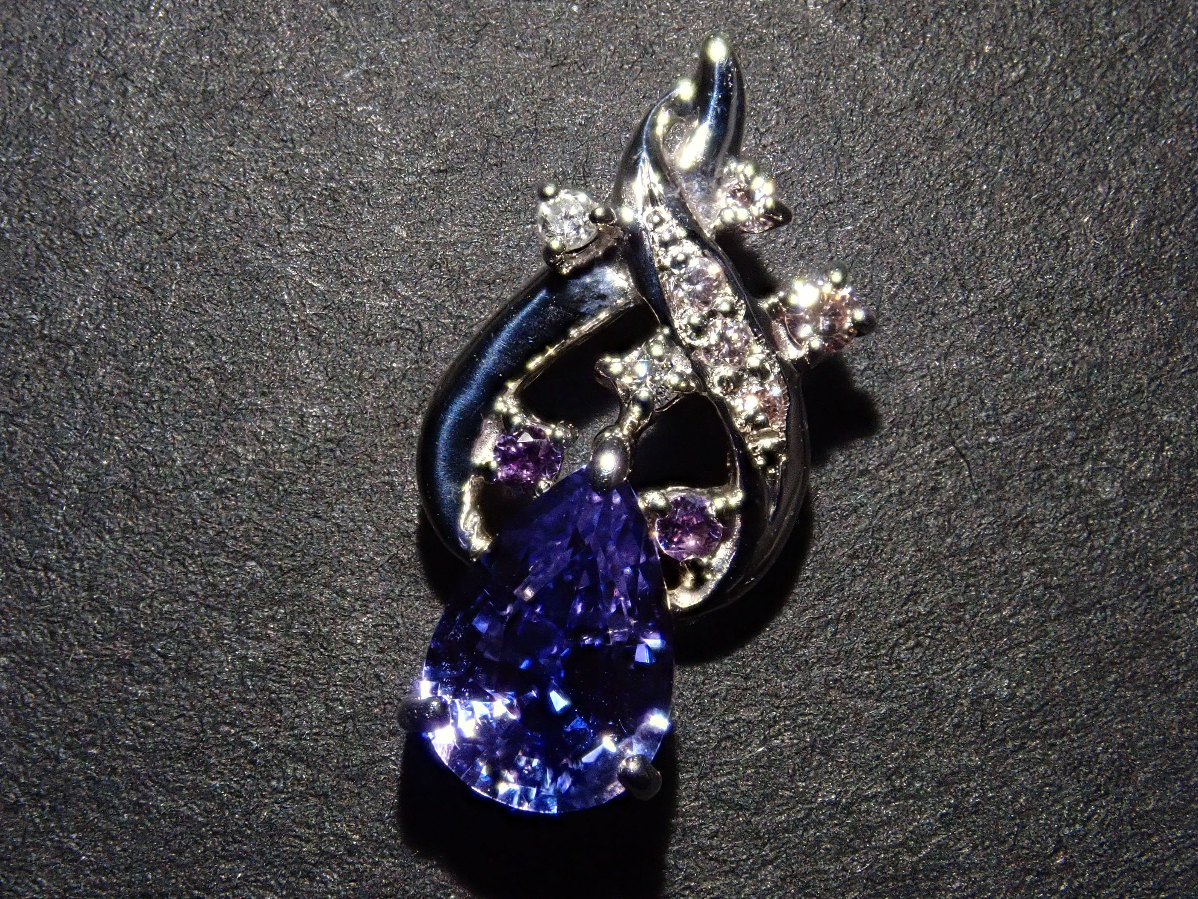 Pt950 バイカラーサファイア ペンダントトップ（ネックレストップ）