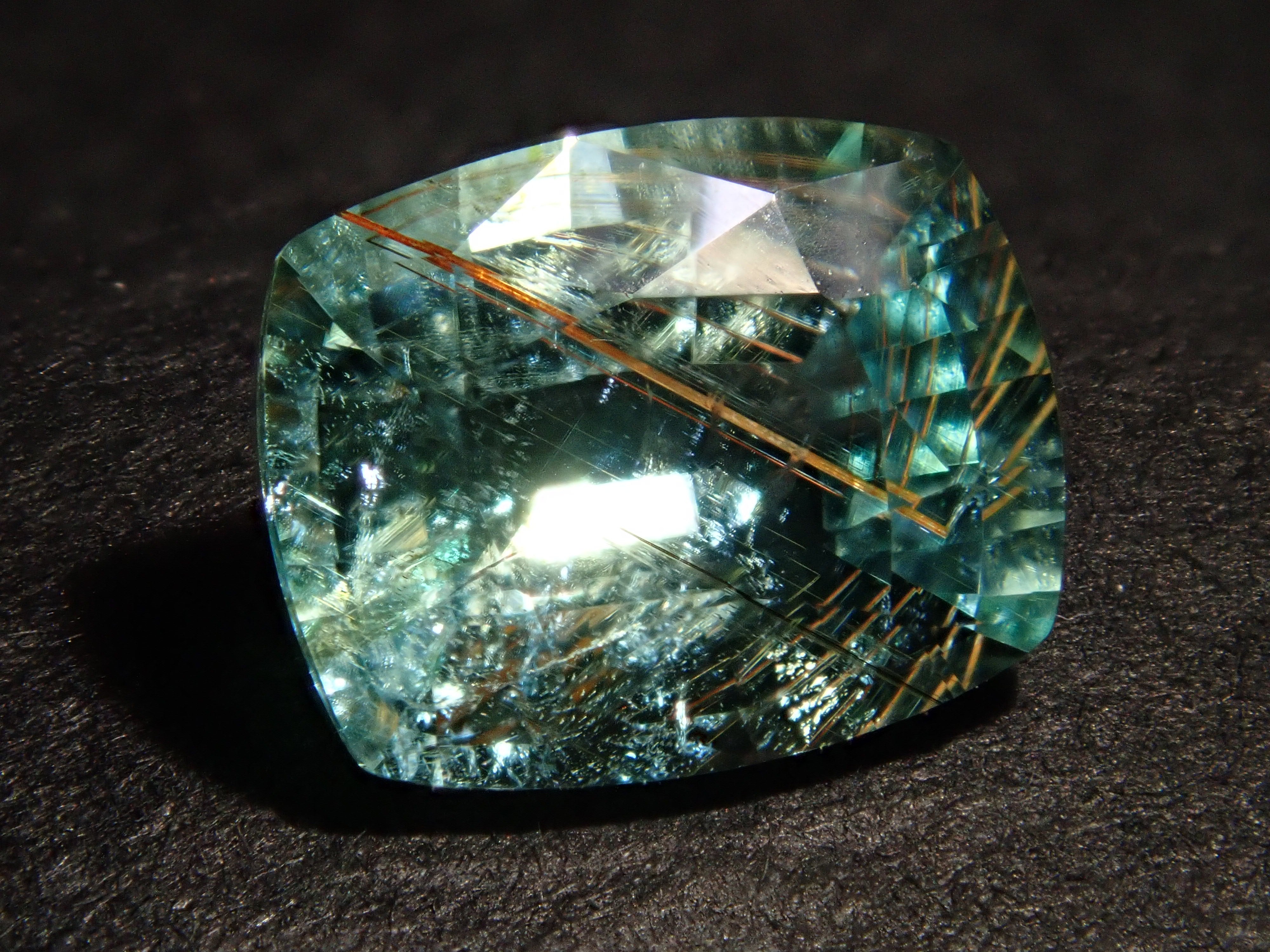 トルマリン ピーチ鉱山 76g トルマリン ピーチ鉱山 76g