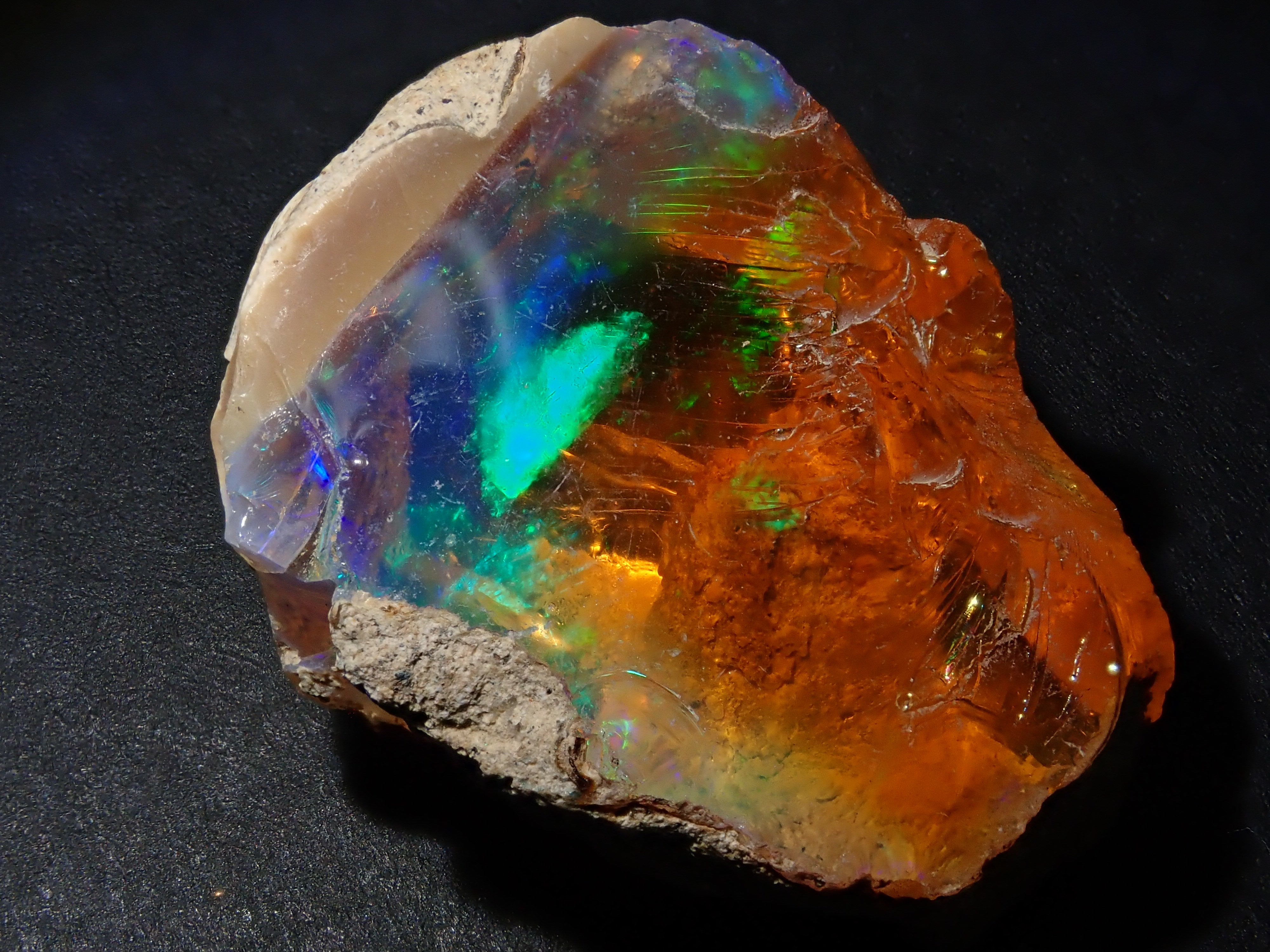 429 エチオピア産 オパール ◇高品質◇エチオピア産 ブラックオパール