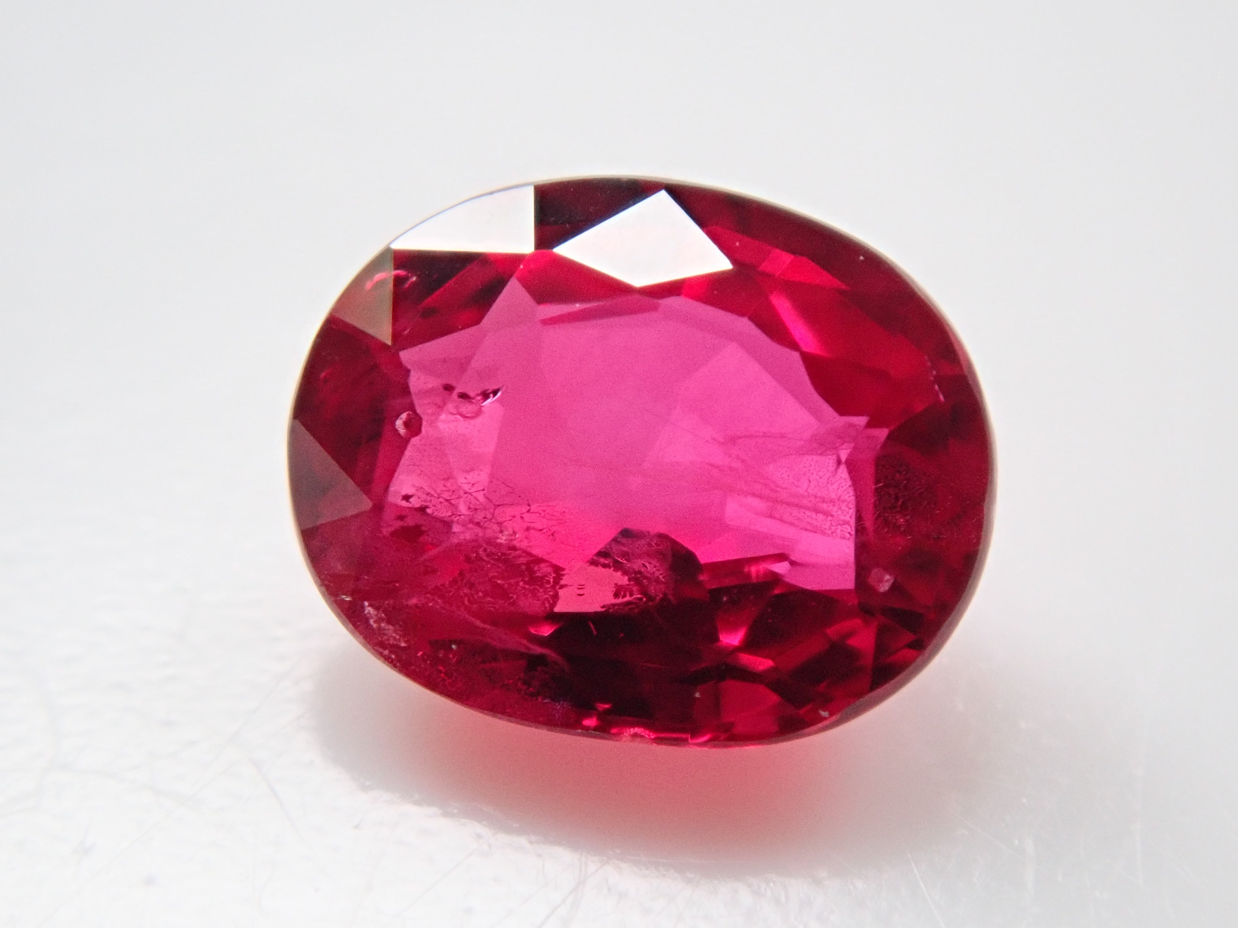 タイ産ピジョンブラッドルビー 0.380ctルース AIGS