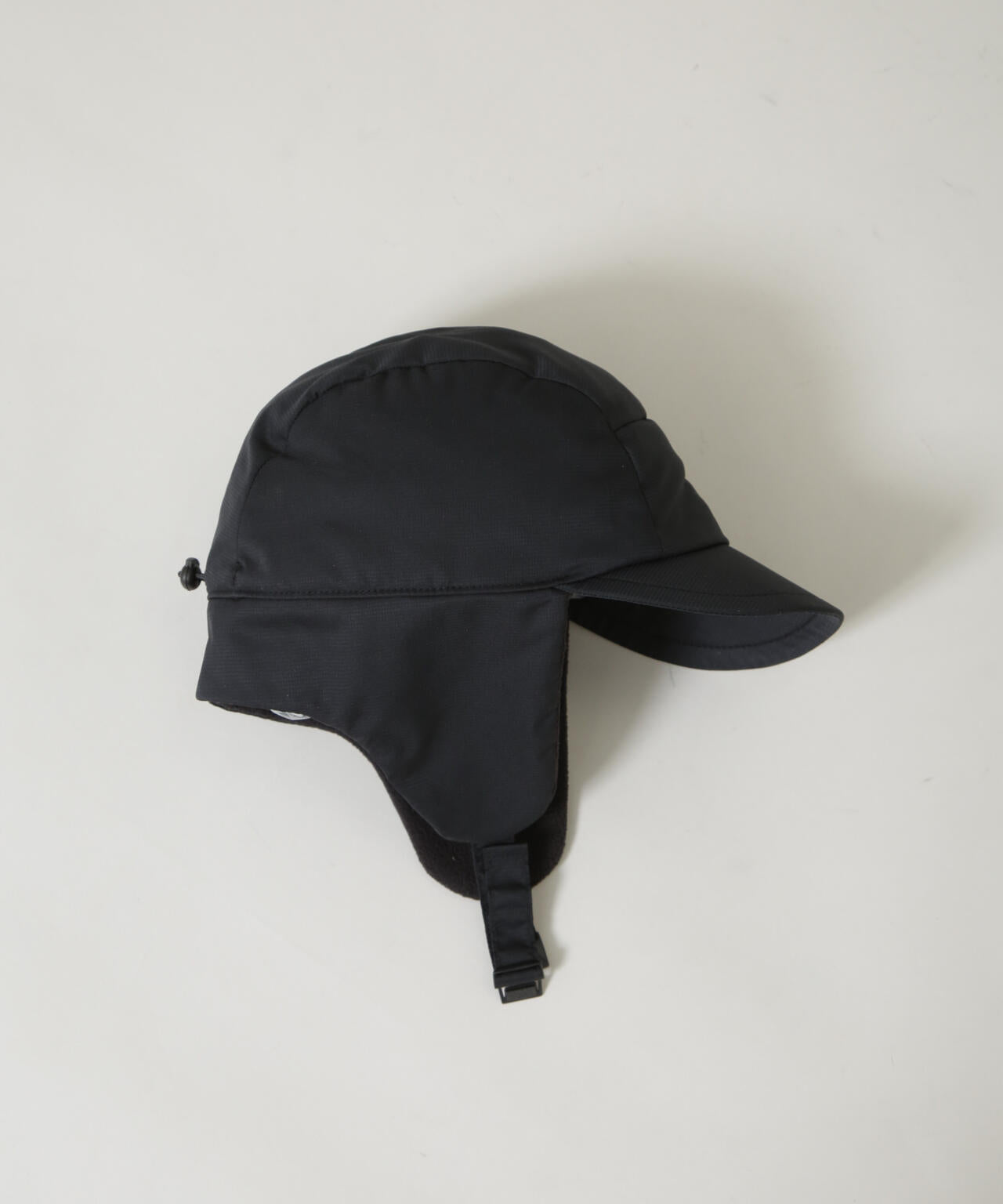 NJ/CLUB」イヤーフラップキャップ