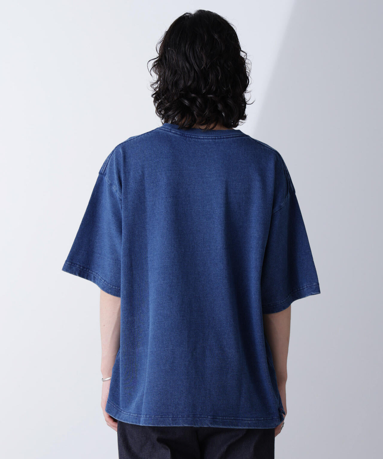 リラックス インディゴ Tシャツ 半袖