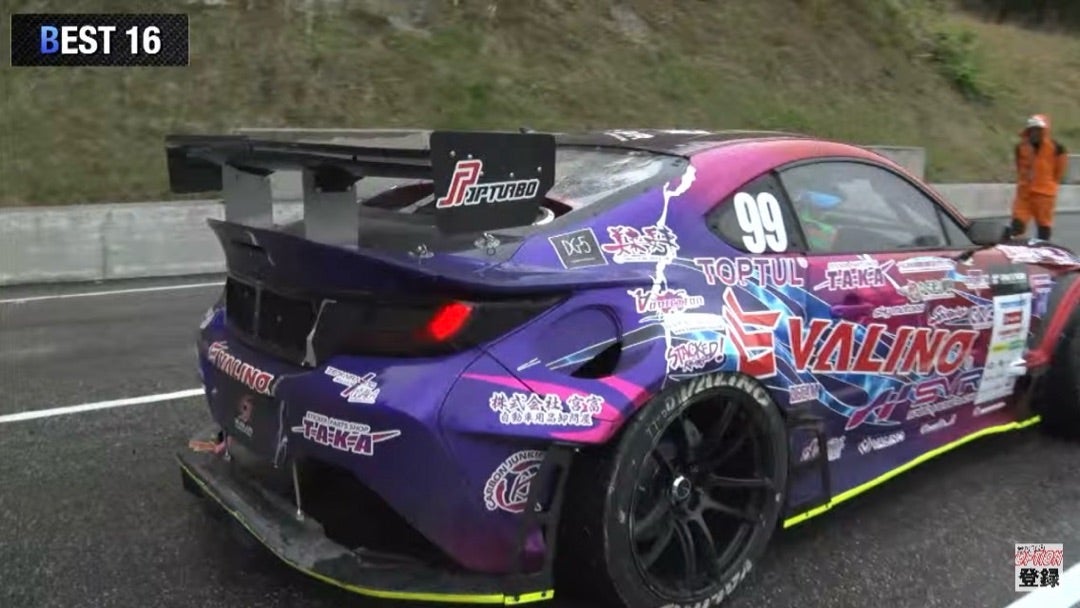 アディクション GR86 中村直樹 未走行ボディ アディクション GR86 中村