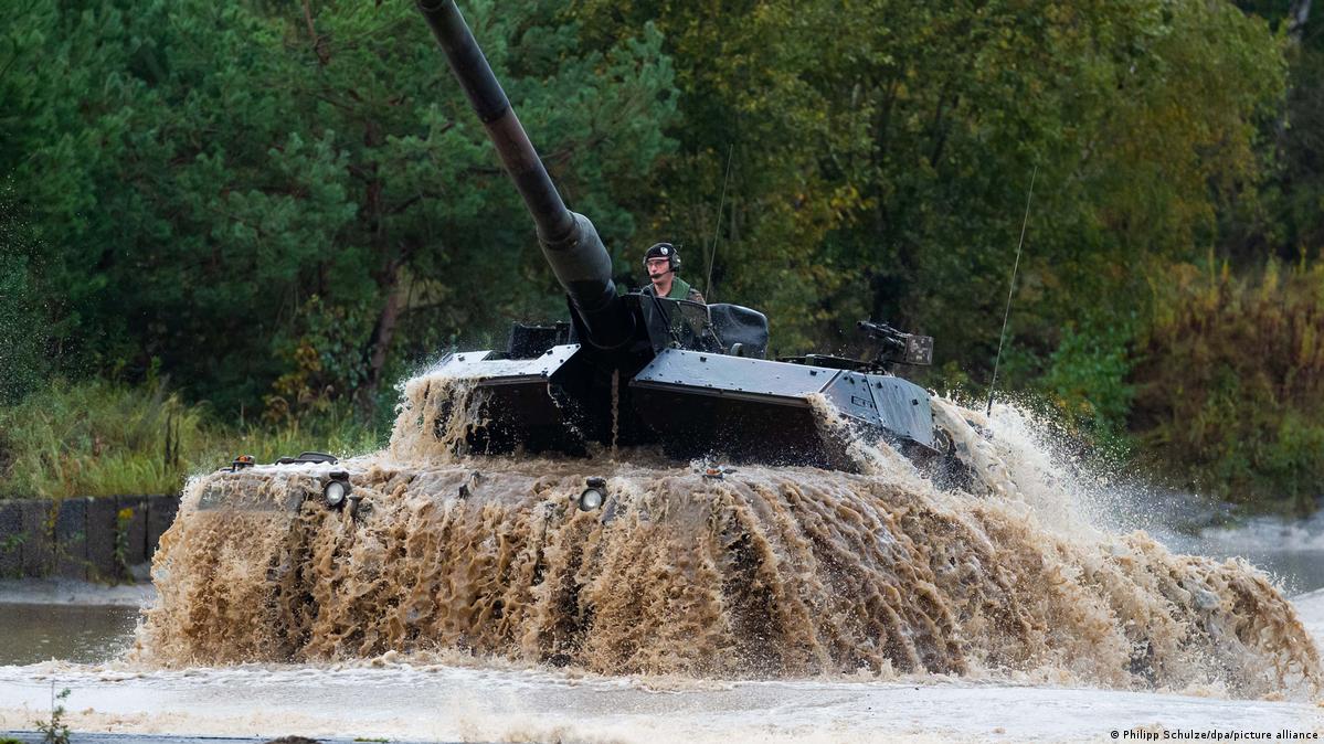 Germany to send Leopard 2 tanks to Ukraine — reports