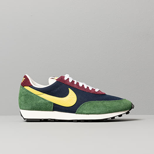 Men's shoes Nike Daybreak Obsidian/ Dynamic Yellow-Cosmic Bonsai