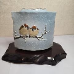 美品】中村陶志人 九谷焼扁壷 平型雪二雀図 一輪挿し 土台付き - メルカリ