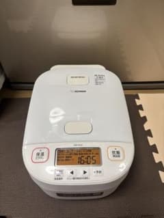 倉庫処分セール]炊飯器 NW-YA10 ホワイト 1.0L-2023年製 - メルカリ