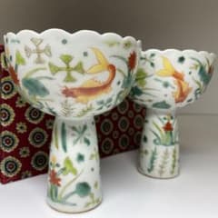 中国清時代 大明嘉靖年製 粉彩馬上杯2客 仕立箱付 東Y7-0303☆2Fトヒサ