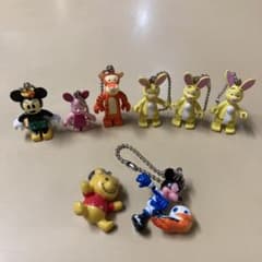 Disneyキャラクター ストラップ フィギュアセット 8体 - メルカリ
