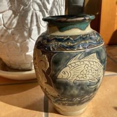 メルカリ、希少！小橋川清次さんやちむん壺・迫力あり