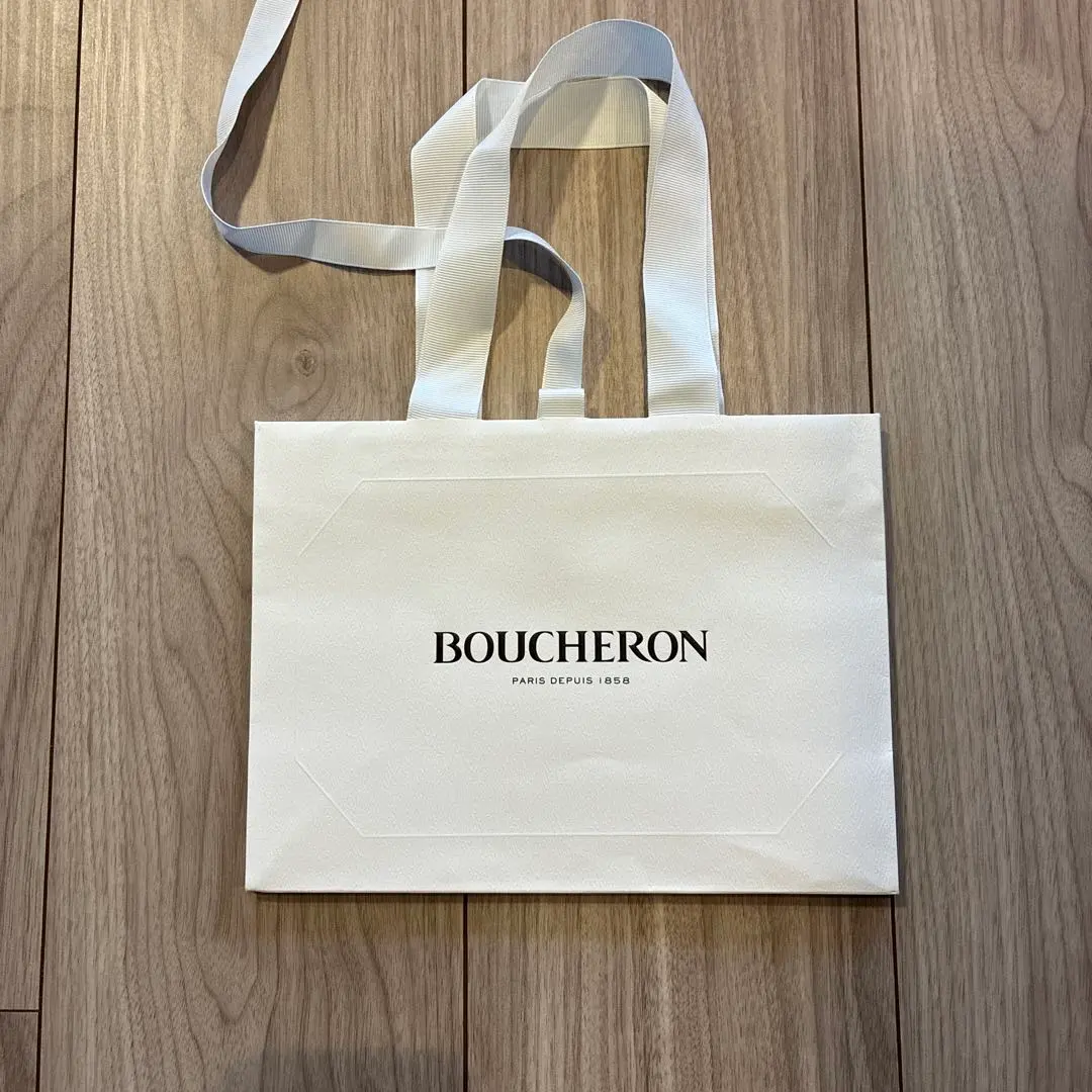 2026年最新】BOUCHERON ラッピング・包装の人気アイテム - メルカリ