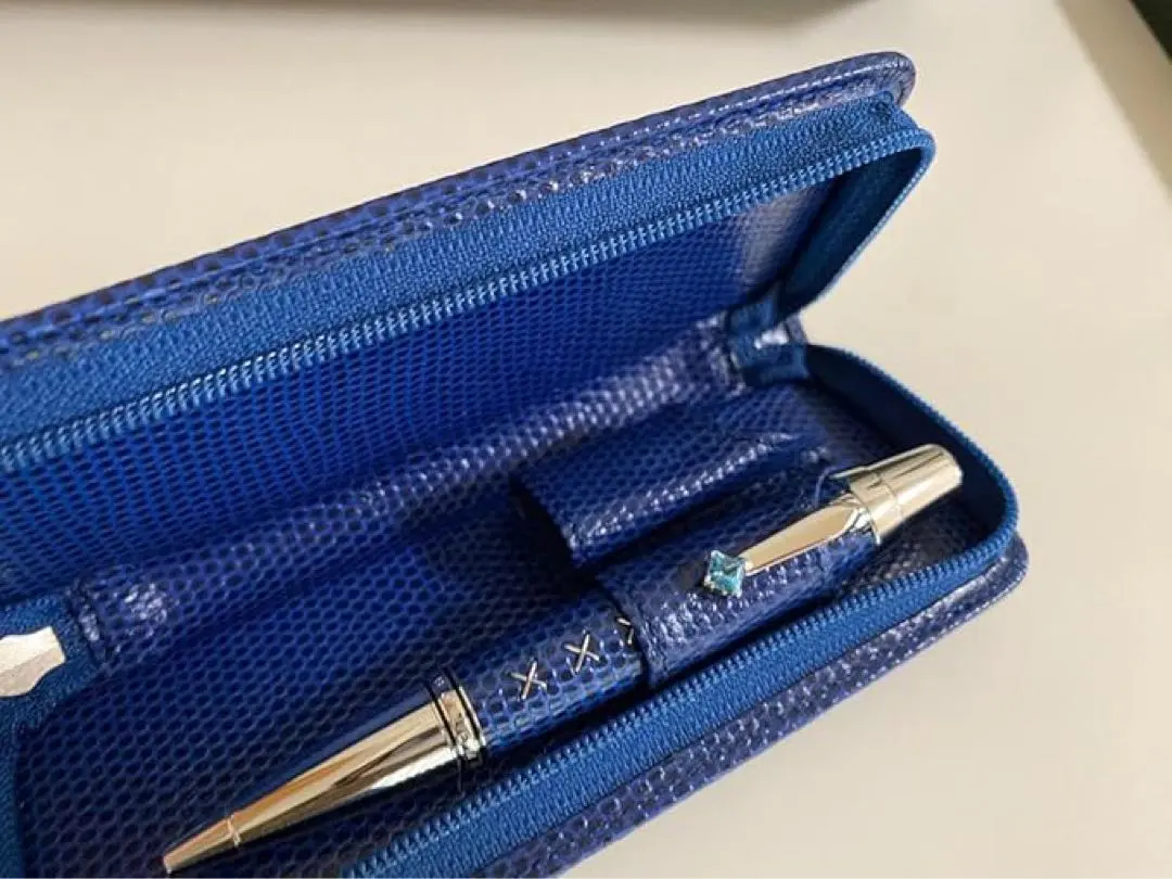 モンブランボエム万年筆グリーンとペンケース ボエム ブラック/レッド1